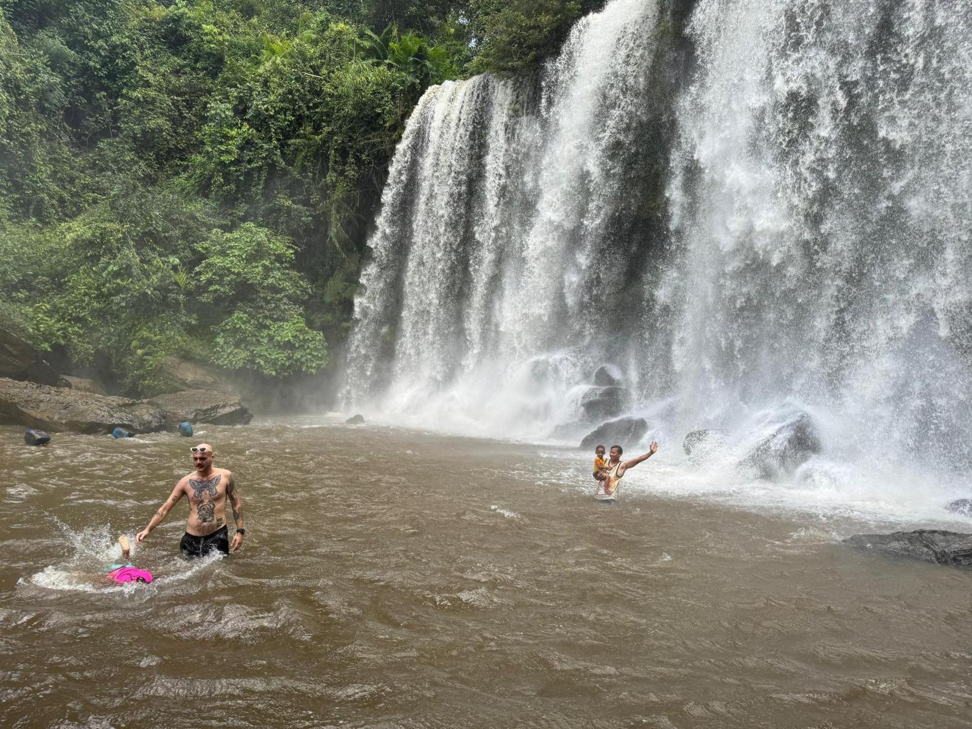 The Drop Inn Siem Reap Luaran gambar